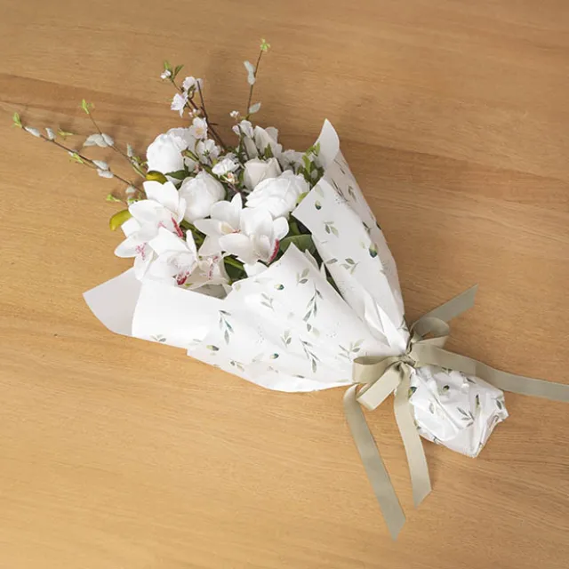 Cello Regal Leafy Greens 65mic White Pack 100 (50x70cm)