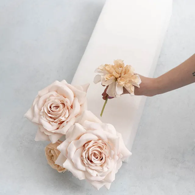 FlexiFoam Arrangement Stick (8x20x60cm) White