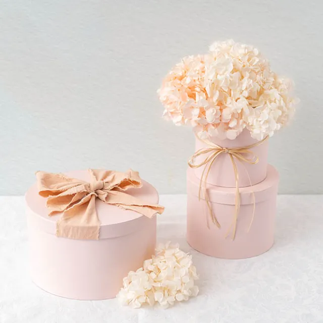 Gift Box Round Baby Pink (25cmDx15cmH) Set 3