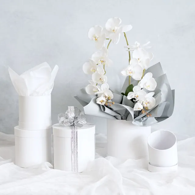Gift Flower Box Round White Set 5 (21x21cmH)