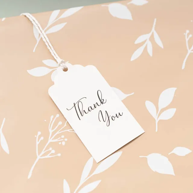 Hanging Gift Tags Scallop Thank You White Pack 20 (9Lx5W)cm)