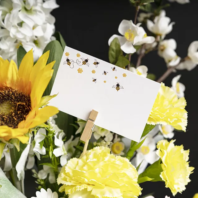 Cards White Buzzing Bees Top Border (10x6.5cmH) Pk 50