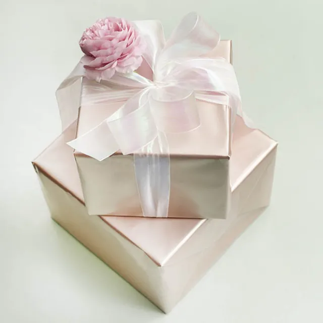 Ribbon Taffeta Iridescent Metallic White (38mmx25m)