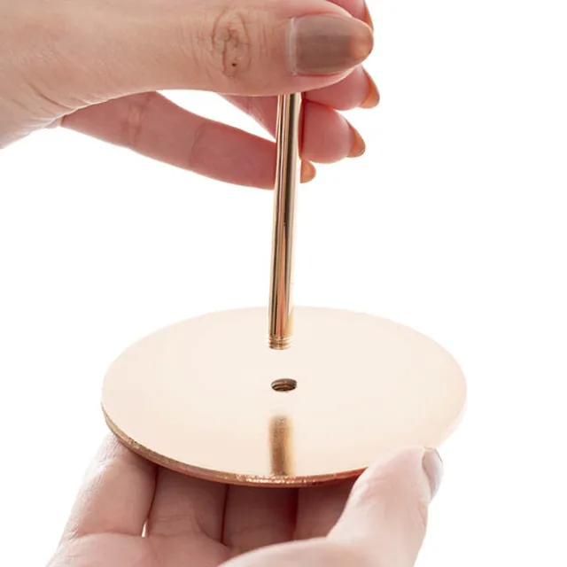 Single Metal Taper Candle Holder Gold (8x22cmH)