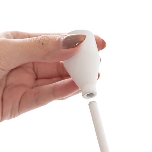 Single Metal Taper Candle Holder White (8x32.5cmH)